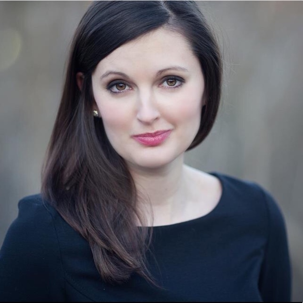 Meet your Posher, Holly